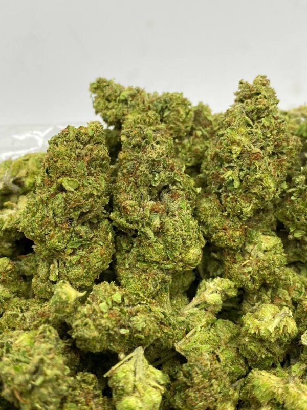 Blueberry Cheesecake Cannabis Strain - Indulge in the Creamy Sweetness of this Hybrid Delight
